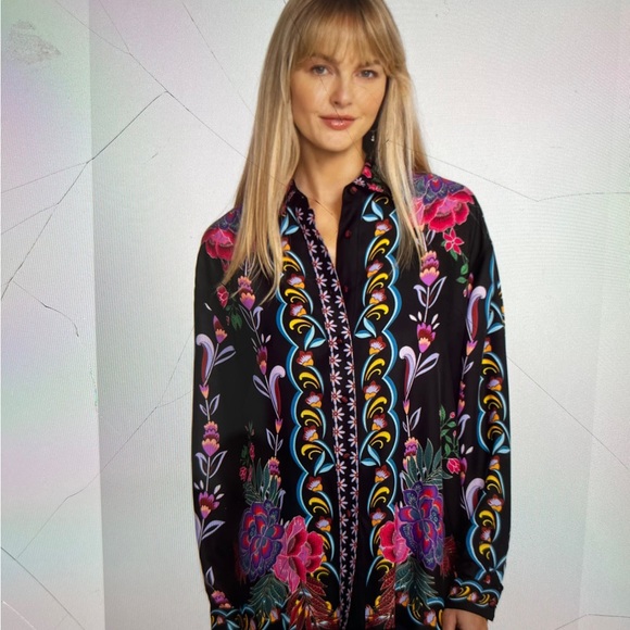 Johnny Was Black, Button down shirt with beautiful vivid coloring. - Picture 1 of 13